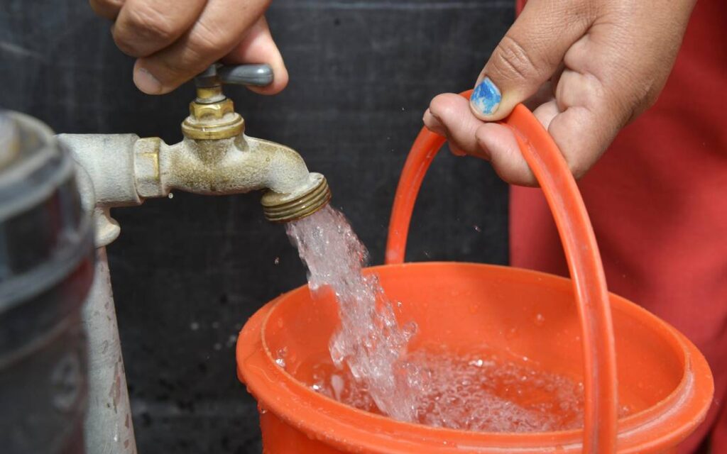 El acceso al agua potable y saneamiento en República Dominicana: un desafío urgente