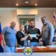 Alcalde Jeudith Rodríguez entrega RD$50,000 para construcción del acueducto del Play en Pedro García