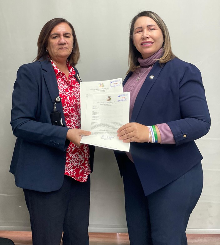 Diputada Llaniris Espinal solicita construcción de puente en Brisas del Yaque, Santiago