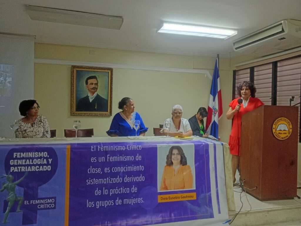 Presentan libro Feminismo, Genealogía y Patriarcado de Dora Eusebio Gautreau