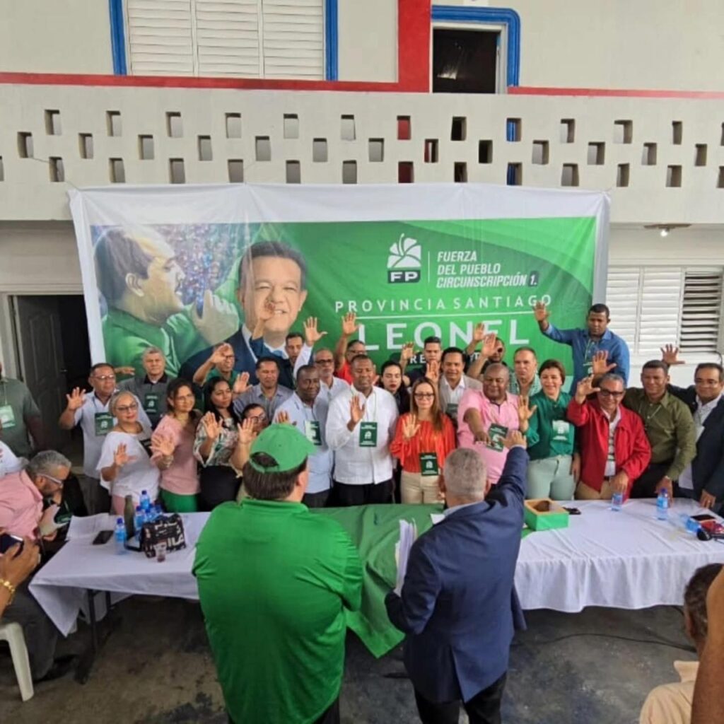 Fuerza del Pueblo blinda la plaza electoral de Santiago con nueva Dirección Ejecutiva en la C1