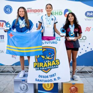 Amanda Azcona se proyecta como una de las grandes promesas de la natación nacional