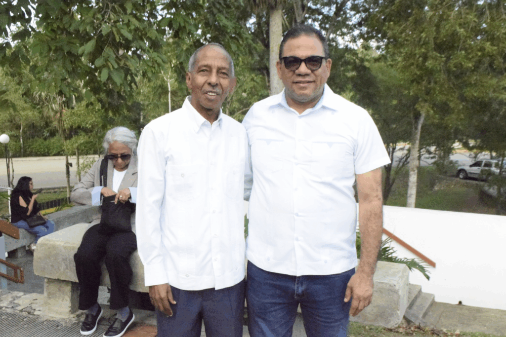 Celebran del 51 aniversario del programa radial Sábado Cultural