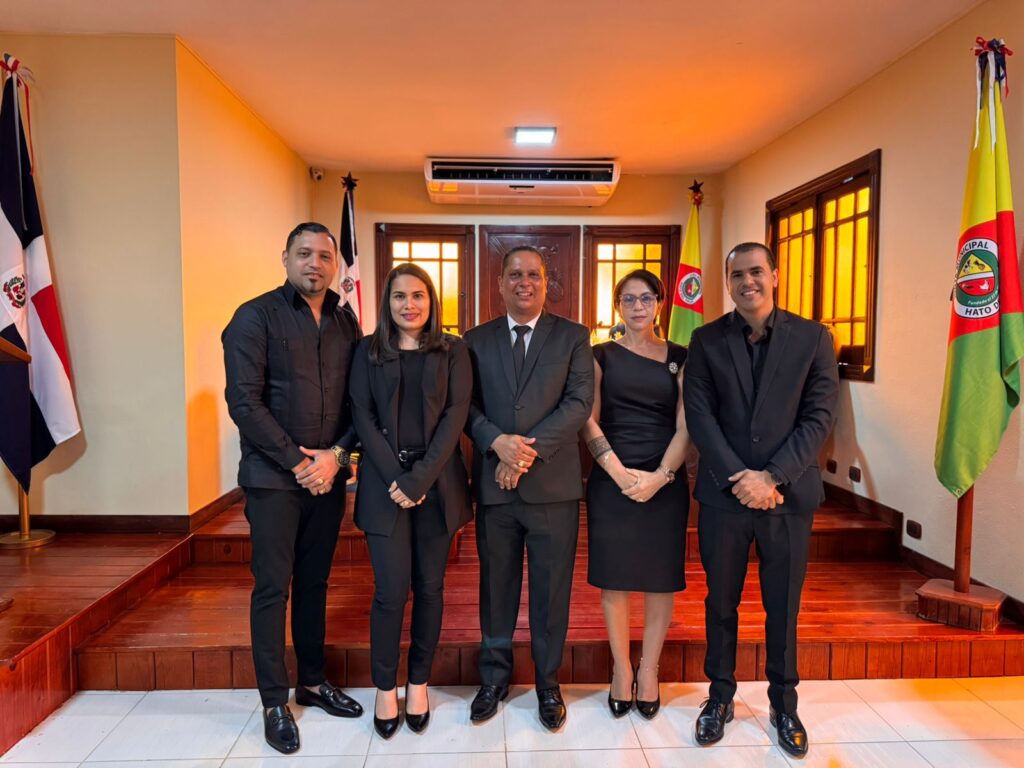 Fermín Noesí realiza rendición de cuentas y presenta logros de su gestión