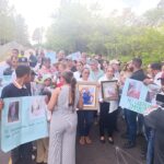 Familiares de Altagracia Espinal y Zoilo Tavares realizaron encendido de velas en reclamo de justicia